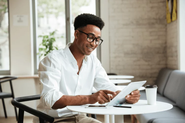 Sistema ERP para Serviços de Escritório